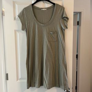 Fresh Laundry T-Shirt Dress / Great condition